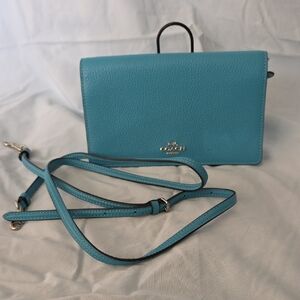 Coach Wallet / attachable Purse Strap